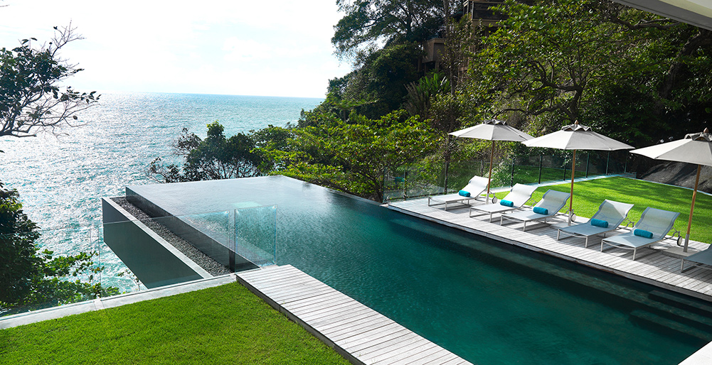 Villa Amanzi Kamala - Cantilever infinity pool overlooking the ocean